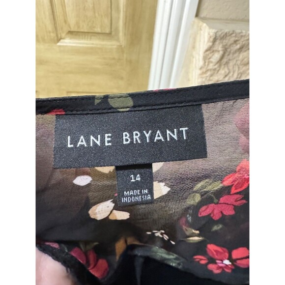 Lane Bryant Womens Black Red Floral Print Lace Sheer Lined Top Size 14 - Picture 7 of 7